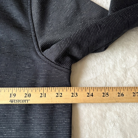 Under Armour ColdGear 1/4 Zip Hoodie Sweatshirt Mens Large Fitted Black - Picture 8 of 8